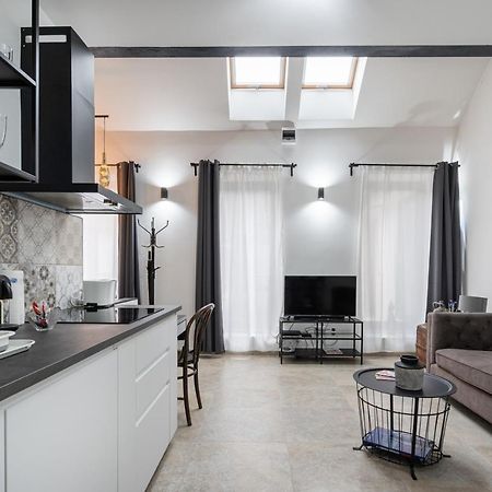 Studio Station With Gallery Budapeşte Dış mekan fotoğraf