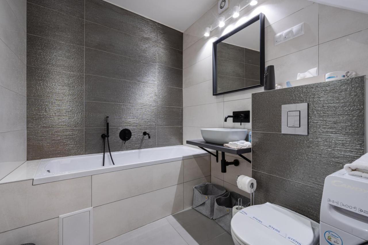 Studio Station With Gallery Budapeşte Dış mekan fotoğraf